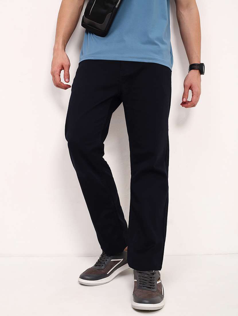 men black plain mid rise ankle length jean