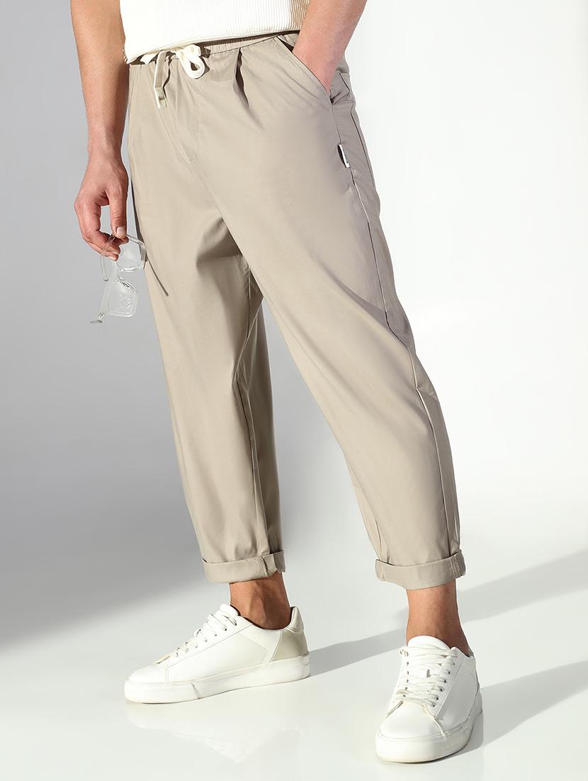 men solid low rise pleated casual trouser - 21843196 -  Standard Image - 1