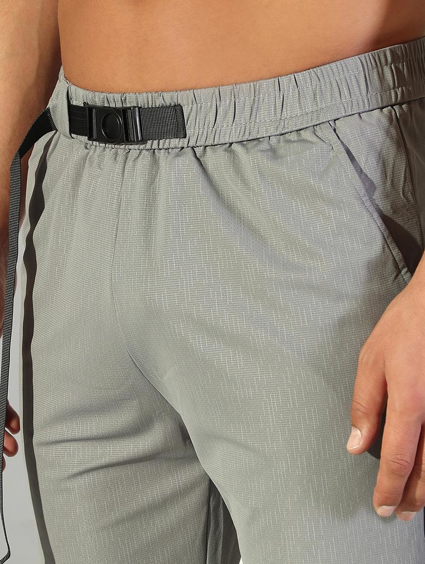 men solid low rise flat front casual trouser - 21843197 - Standard Image - 4