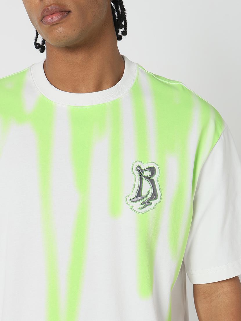 men all over print round neck regular fit t-shirt - 21843261 - Standard Image - 4