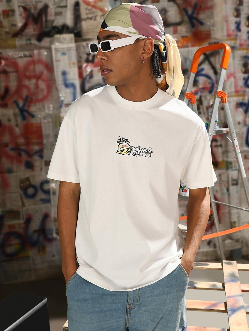men front & back print round neck regular fit t-shirt - 21843274 - Standard Image - 1