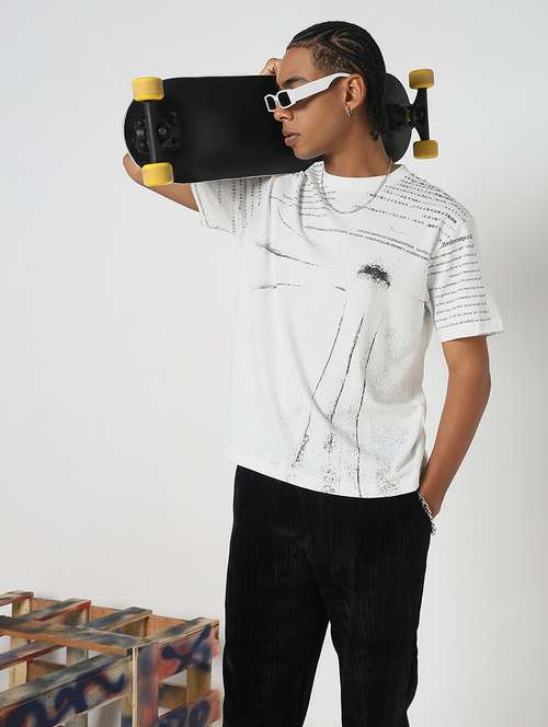 men all over print round neck regular fit t-shirt - 21843283 -  Standard Image - 0