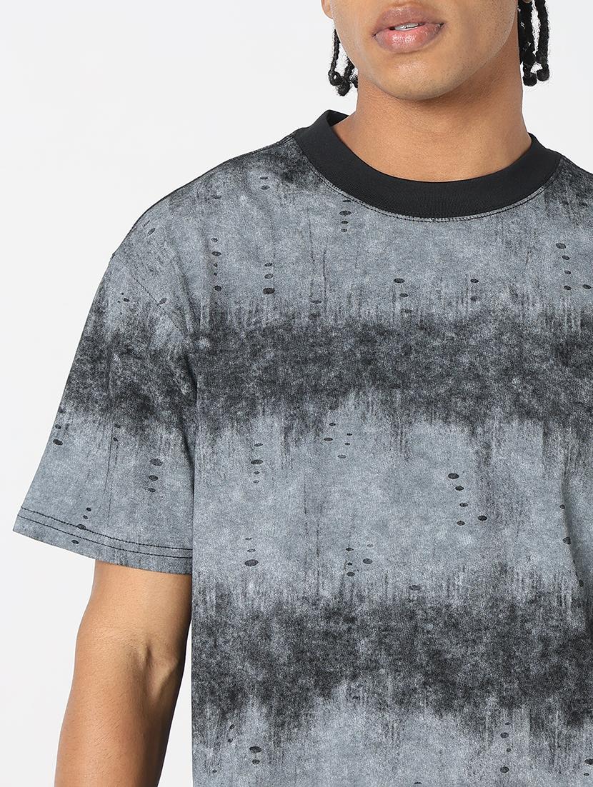 men all over print round neck regular fit t-shirt - 21843287 - Standard Image - 4