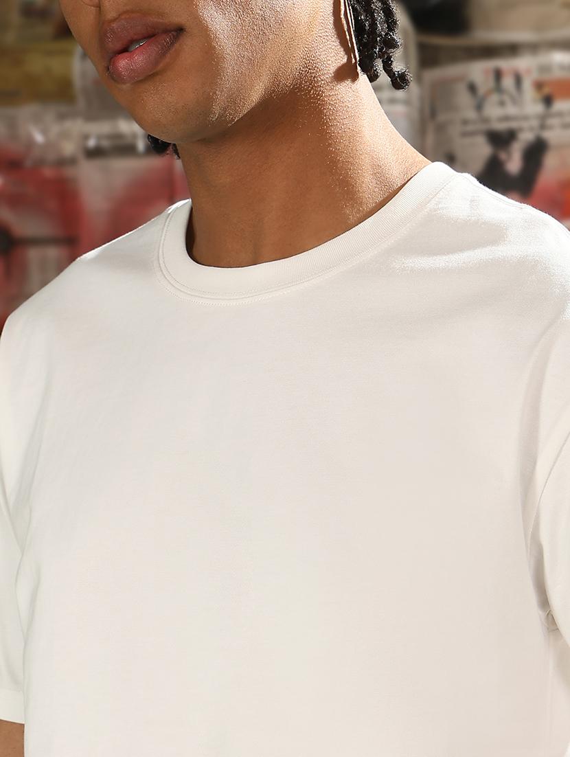 men plain round neck regular fit t-shirt - 21843315 - Standard Image - 4