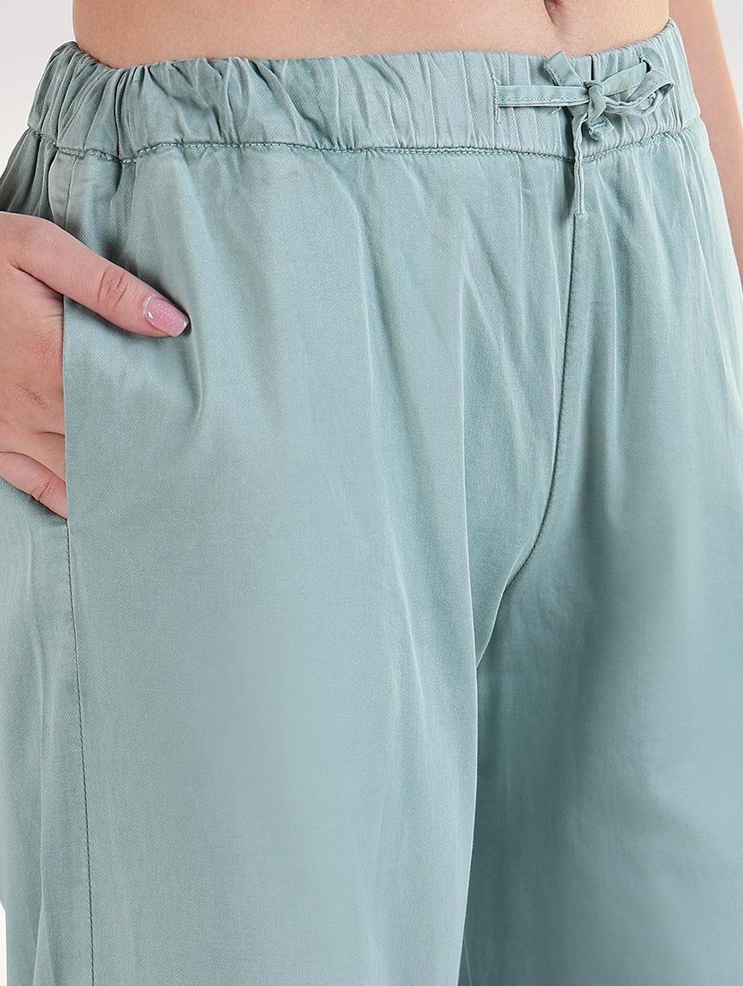 women solid mid rise wide leg trouser - 21843334 - Standard Image - 4