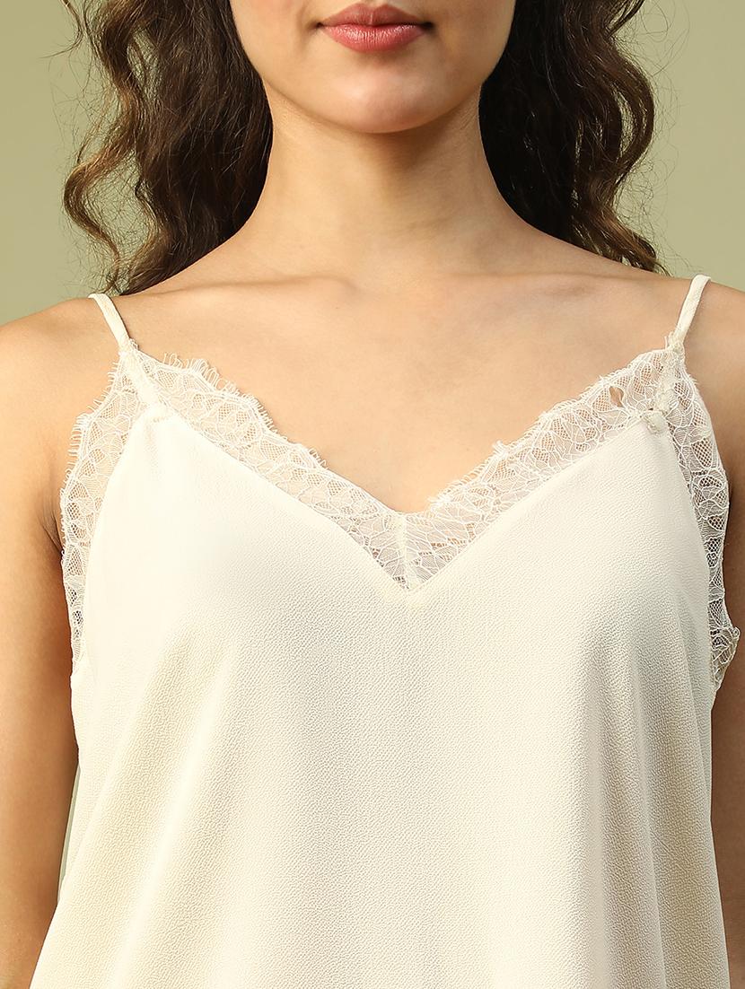 women solid lace detailed sleeveless tank top - 21843851 - Standard Image - 4