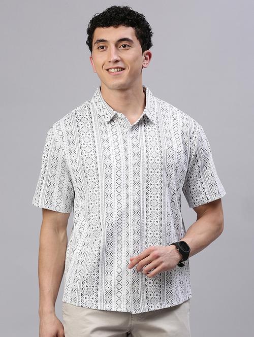men printed short sleeve slim fit casual shirt - 21843933 - Standard Image - 0