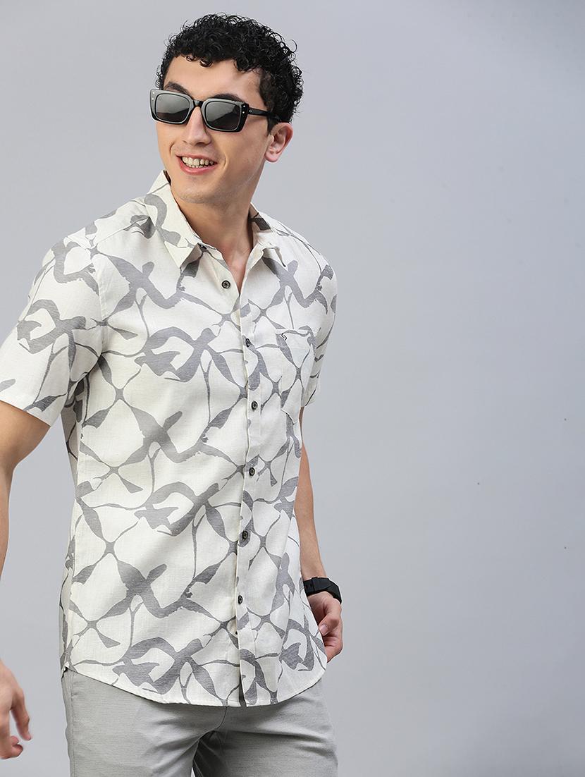 men printed short sleeve slim fit casual shirt - 21843936 - Standard Image - 1