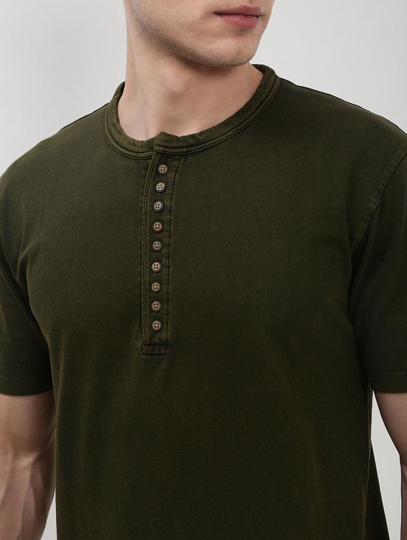 men green short sleeve solid slim fit t-shirt - 21843961 - Standard Image - 4