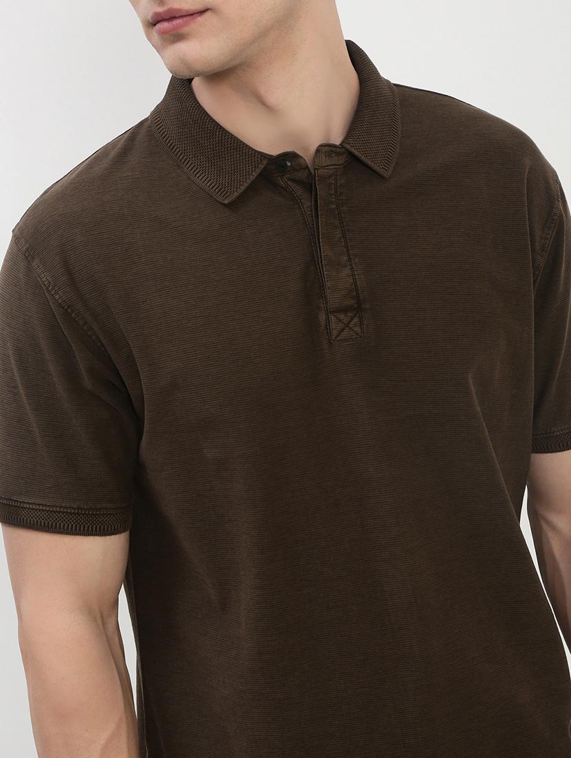 men brown short sleeve solid slim fit polo t-shirt - 21843971 - Standard Image - 4