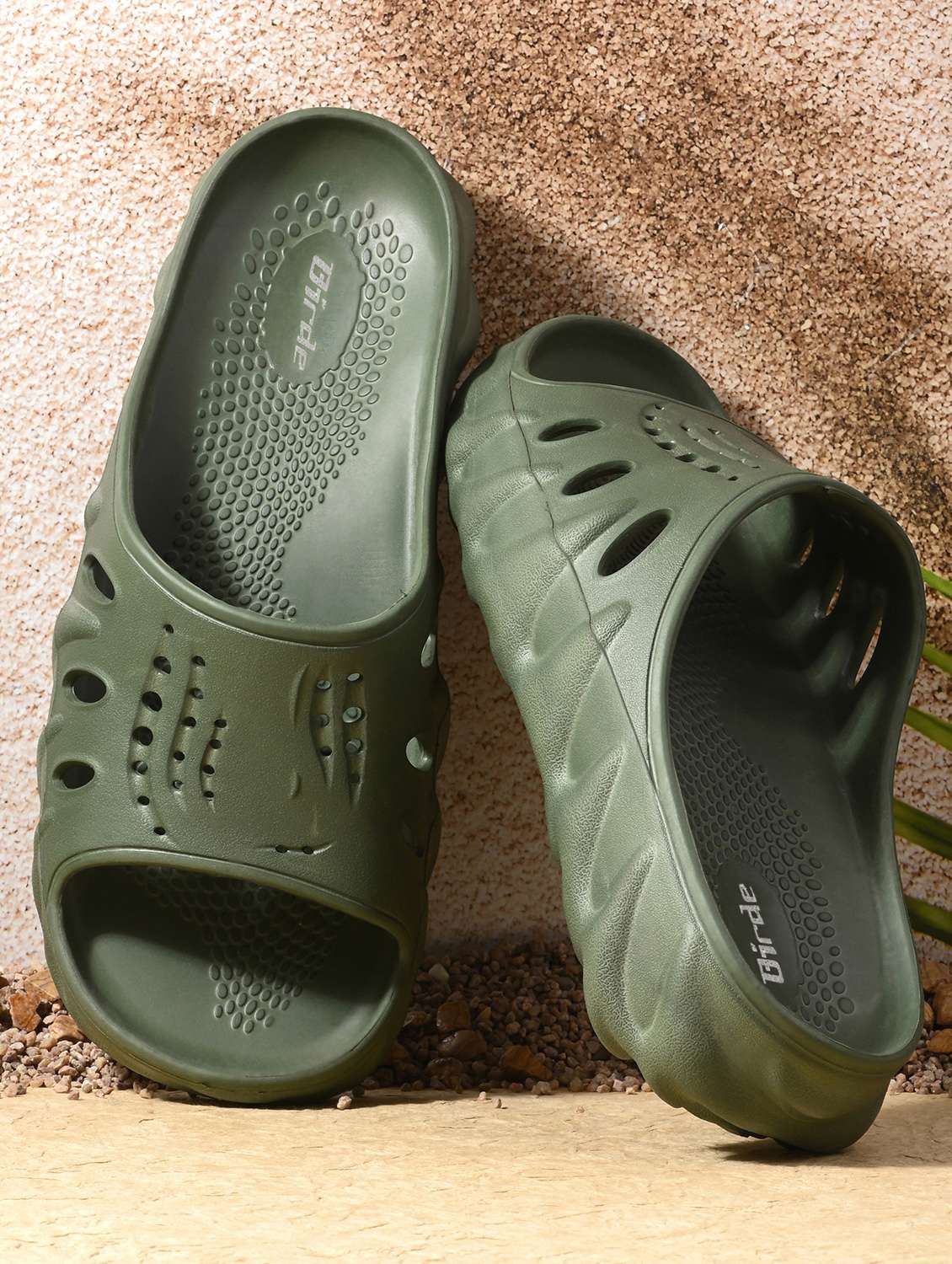 men green slip on slider