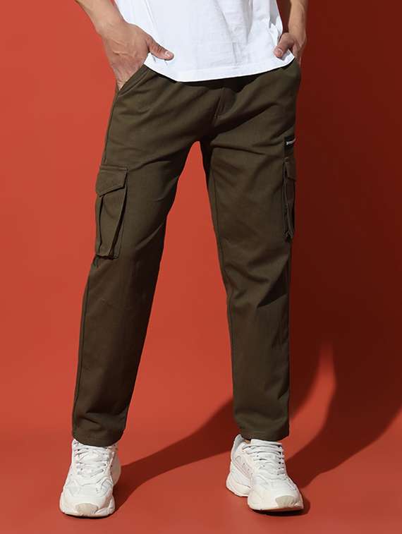 green cotton men solid mid rise regular fit cargocargo