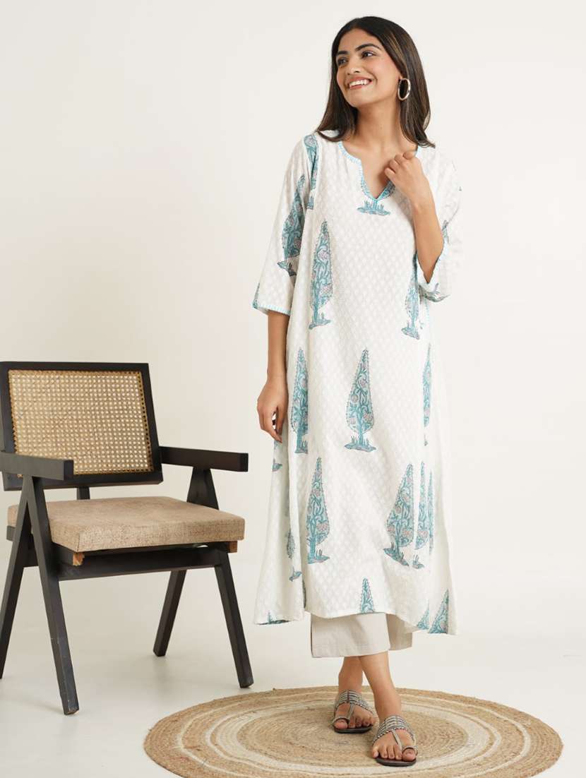 women white three quarter sleeve a-line kurta - 21853436 - Standard Image - 4