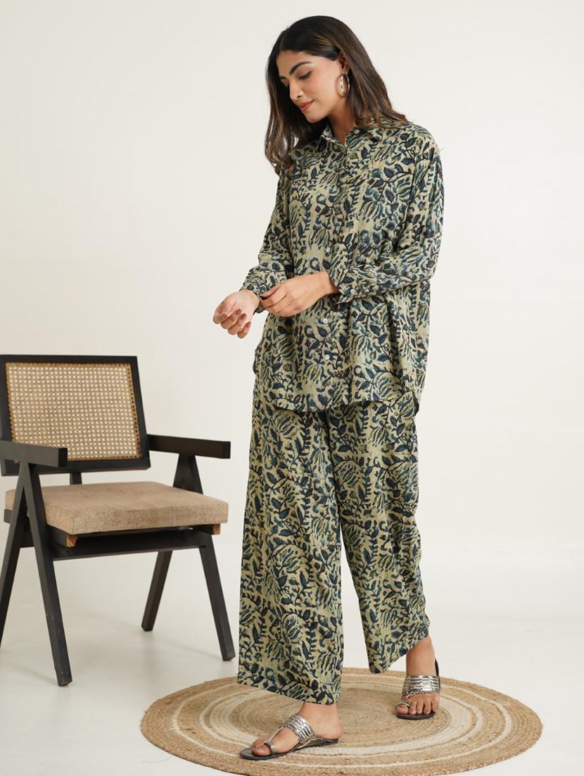 womne printed long sleeve ethnic co-ord set - 21853443 - Standard Image - 4