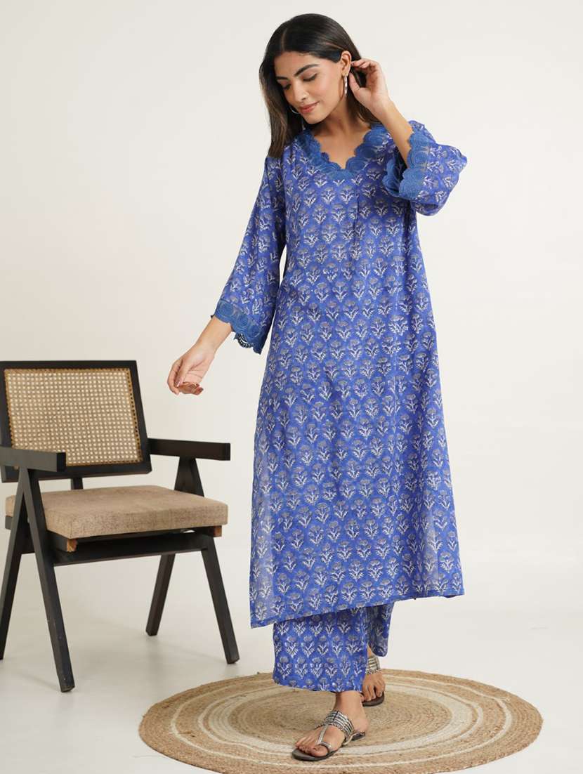 women three quarter sleeve kurta palazzo set - 21853449 -  Standard Image - 4