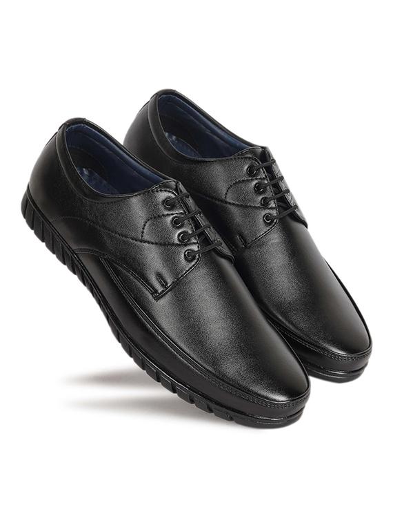 men black lace up derby - 21853481 -  Zoom Image - 0