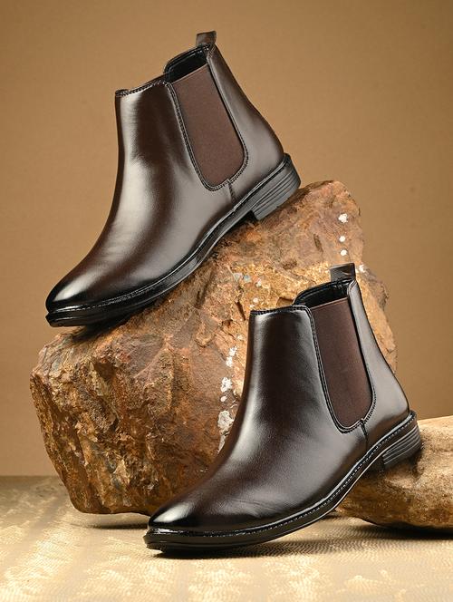 men brown slip on boot - 21853505 -  Standard Image - 0