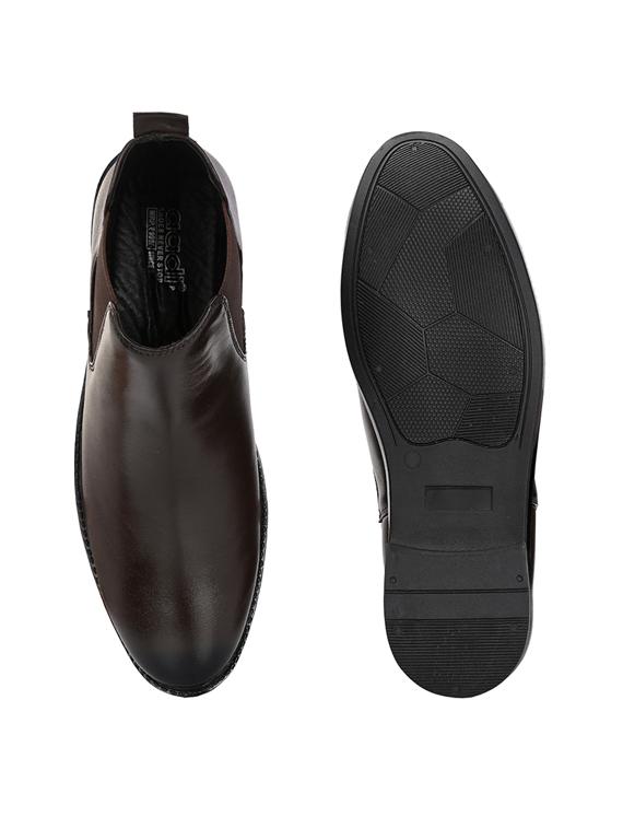 men brown slip on boot - 21853505 - Standard Image - 4