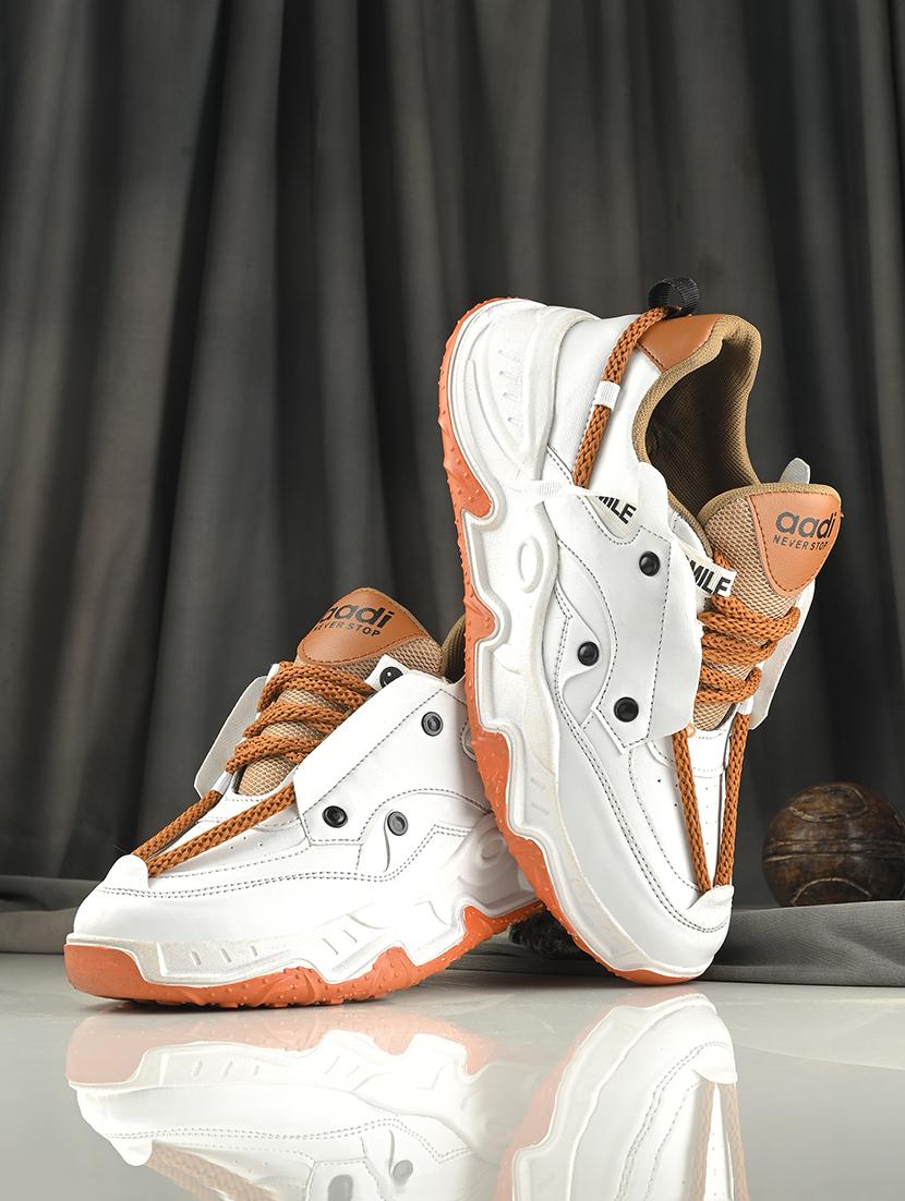 men white lace up sneaker - 21853542 - Zoom Image - 0