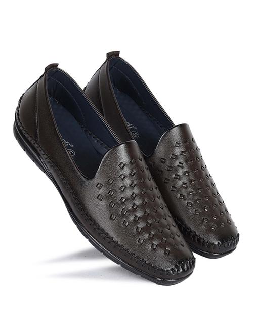 men brown slip on juti - 21853565 - Standard Image - 0