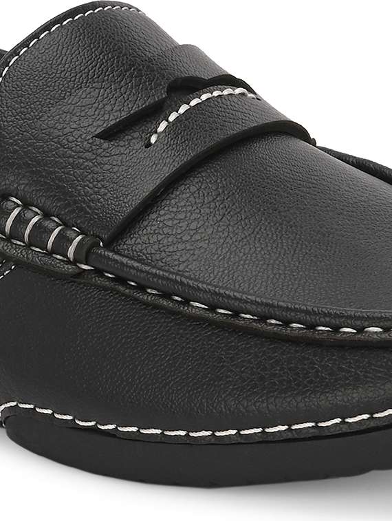 men black slip on loafers - 21853577 -  Standard Image - 4
