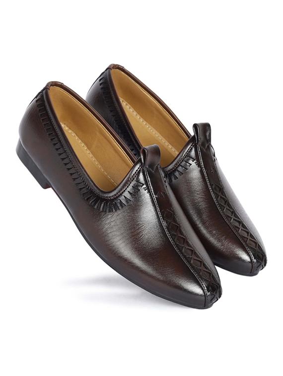 men brown slip on mojari - 21853584 -  Standard Image - 1