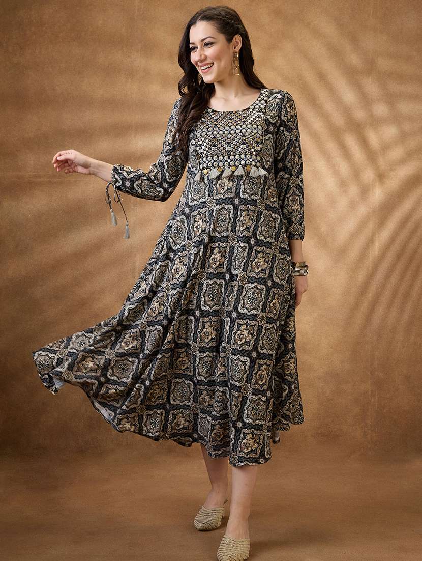 women black printed round neck flared ethnic dress