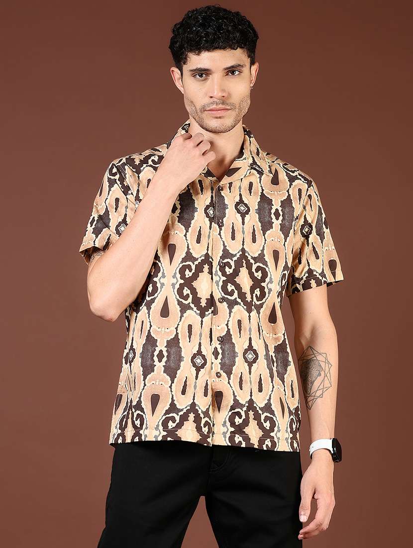 men printed cuban collared short sleeve shirt - 21854310 -  Standard Image - 1