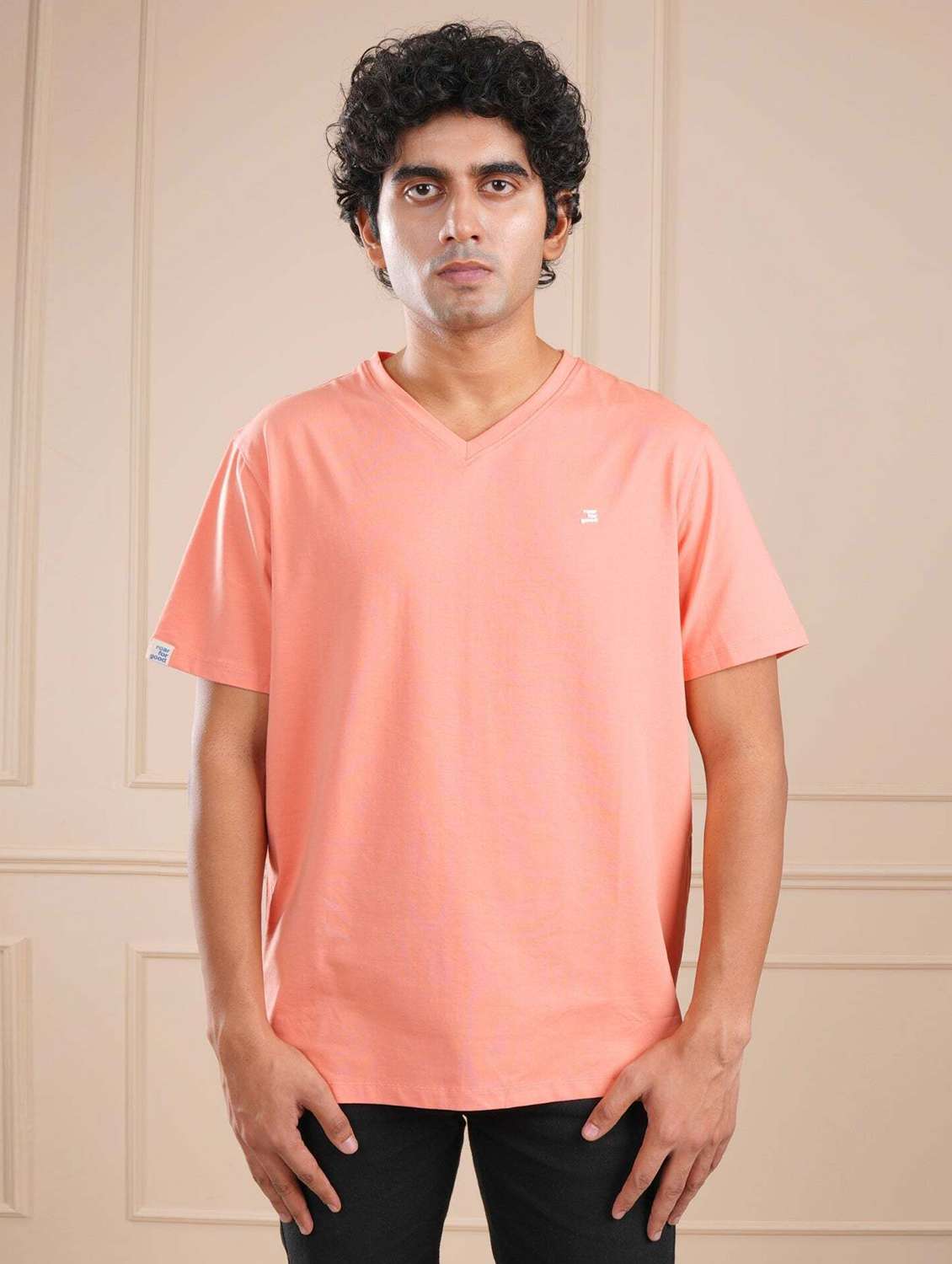 men peach solid short sleeve regular fit t-shirt