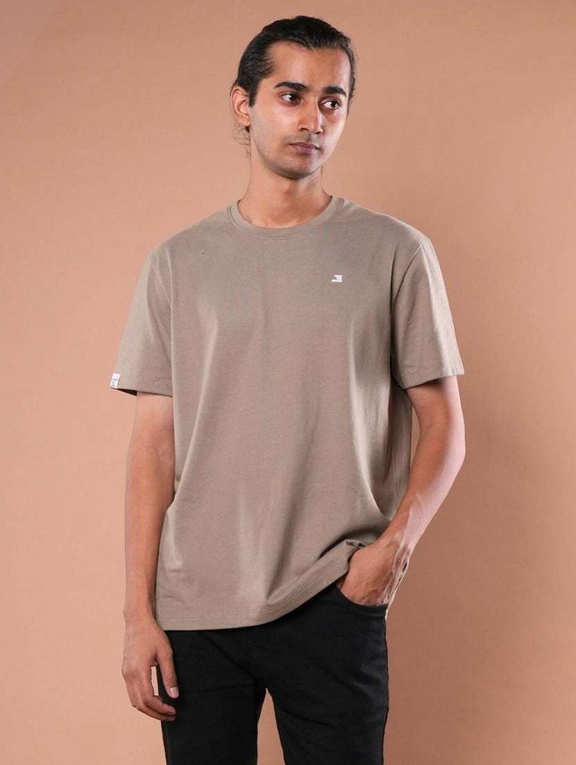 men brown solid short sleeve regular fit t-shirt - 21854342 - Zoom Image - 0