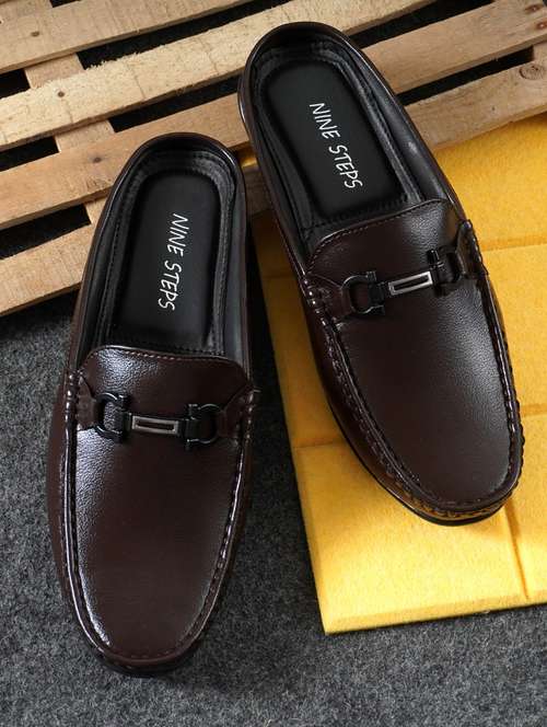 men slip on horsebit loafer - 21854506 -  Standard Image - 0