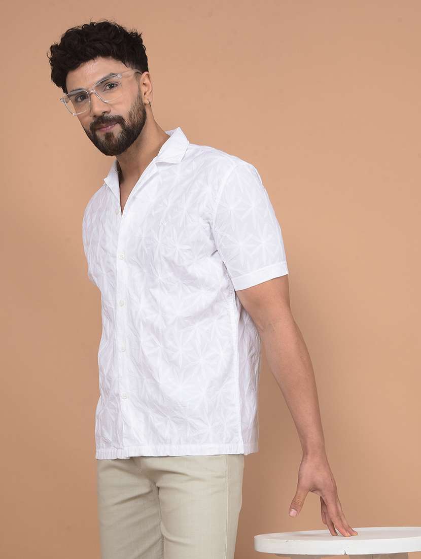 men self design short sleeve slim fit casual shirt 