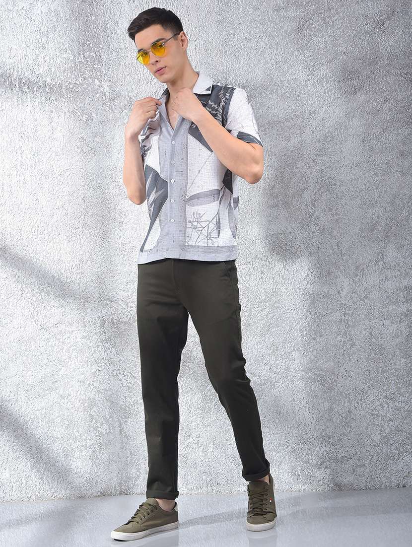 men graphic short sleeve slim fit casual shirt  - 21854703 -  Standard Image - 4