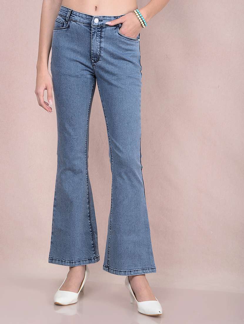 women solid mid rise bootcut jean