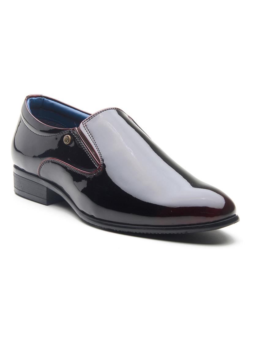 men maroon slip on formal shoes - 21854949 - Zoom Image - 0