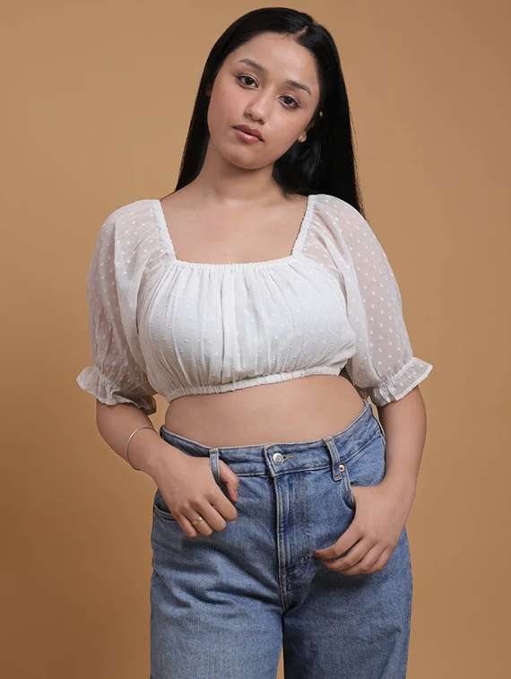 women self designed puff sleeves crop top