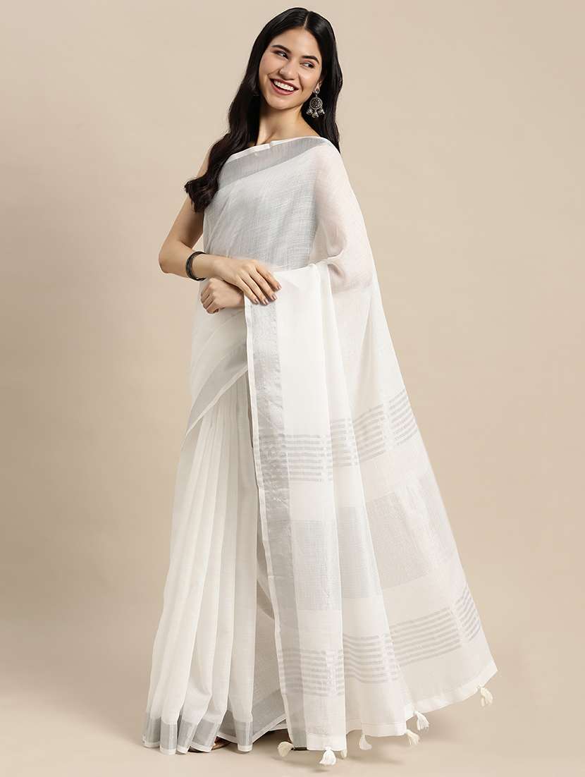 women off white plain saree with blouse - 21855565 -  Standard Image - 1