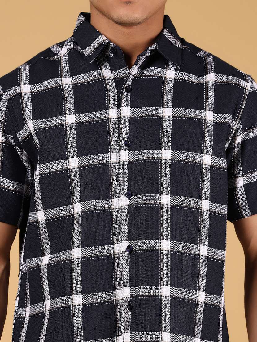 men checkered short sleeve slim fit casual shirt - 21863126 -  Standard Image - 4