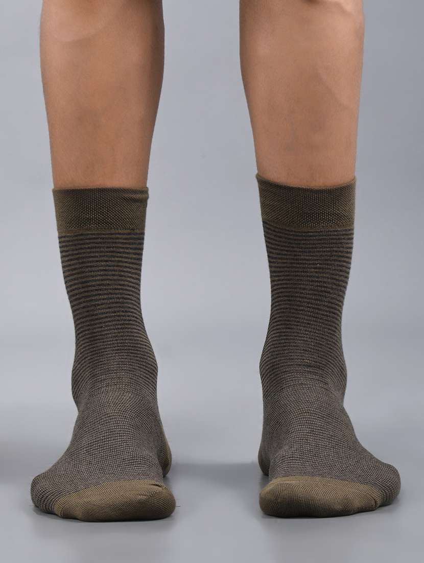 men pack of 3 above ankle length sock - 21863606 -  Standard Image - 1