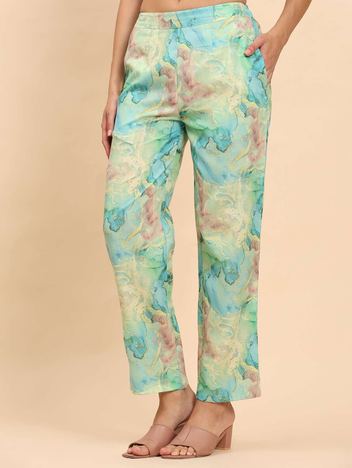 women printed shirt and short co-ord set - 21863820 - Standard Image - 6