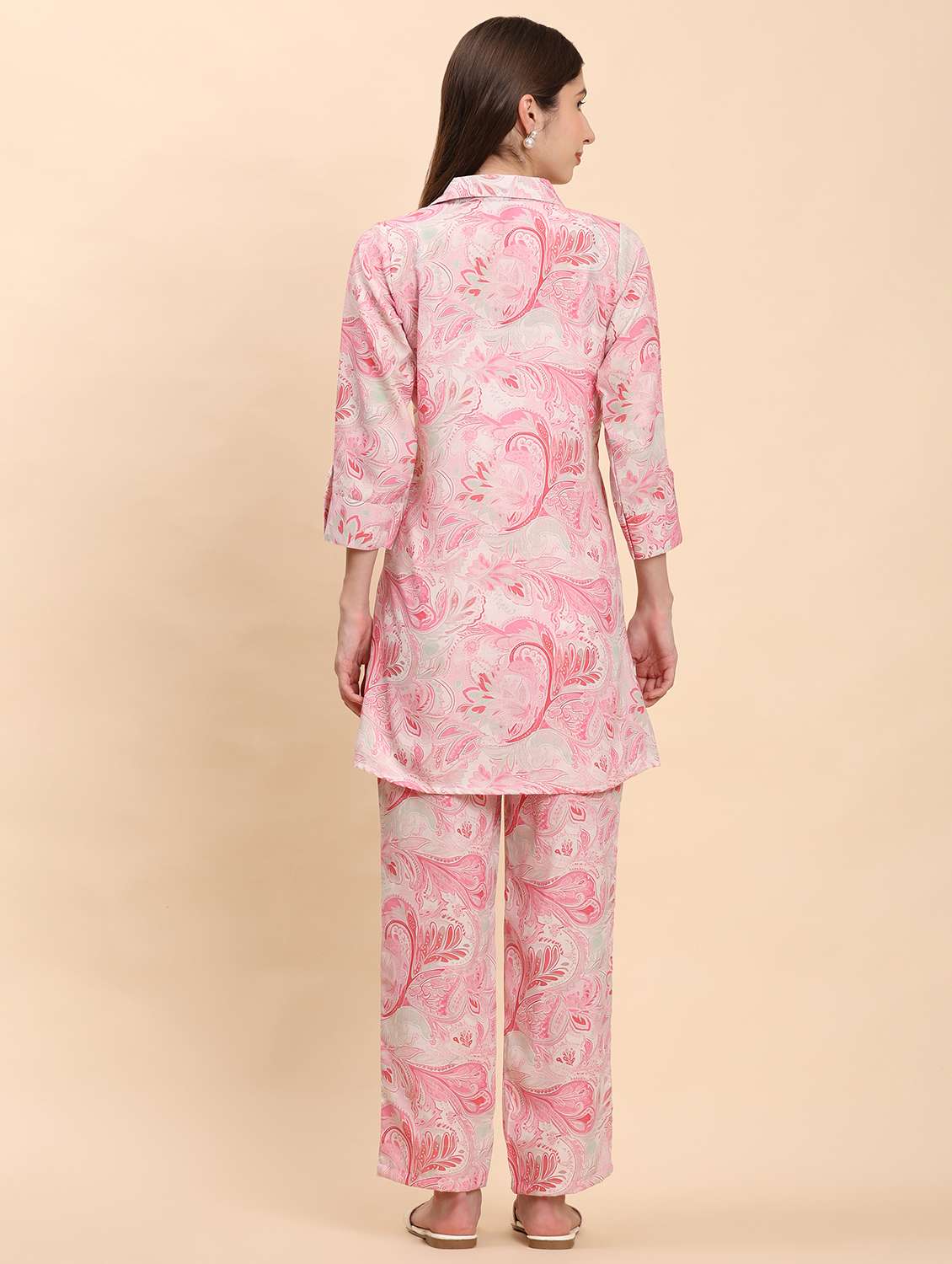 women paisley printed shirt and trouser co-ord set - 21863832 - Standard Image - 4