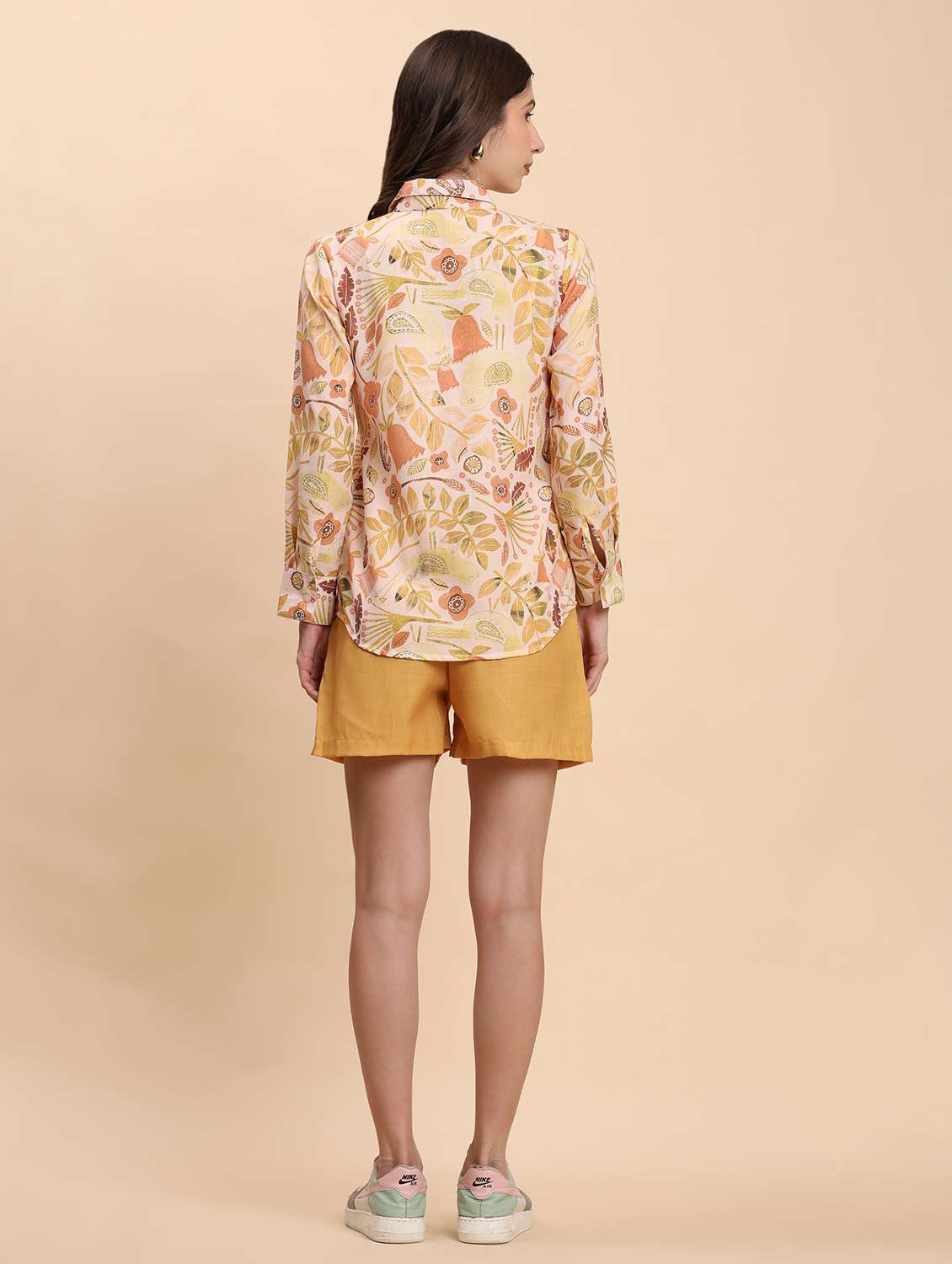 women printed shirt & shorts co-ord set - 21863879 - Standard Image - 4