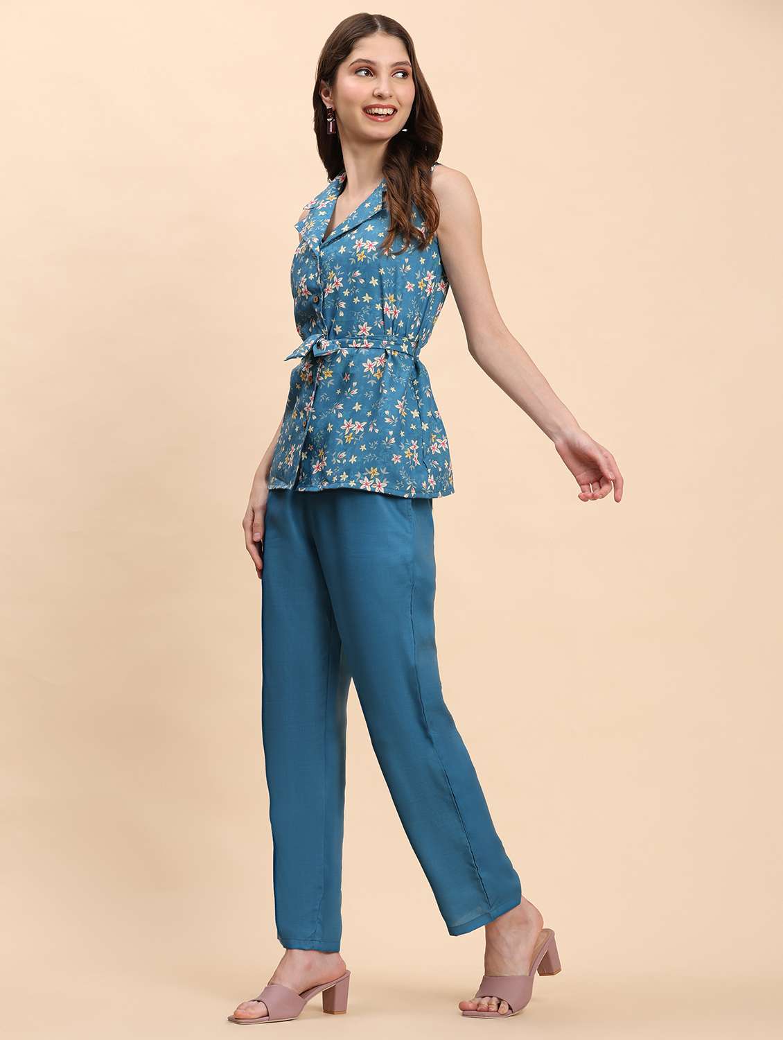 Women Floral Printed Shirt And Trouser Co Ord Set