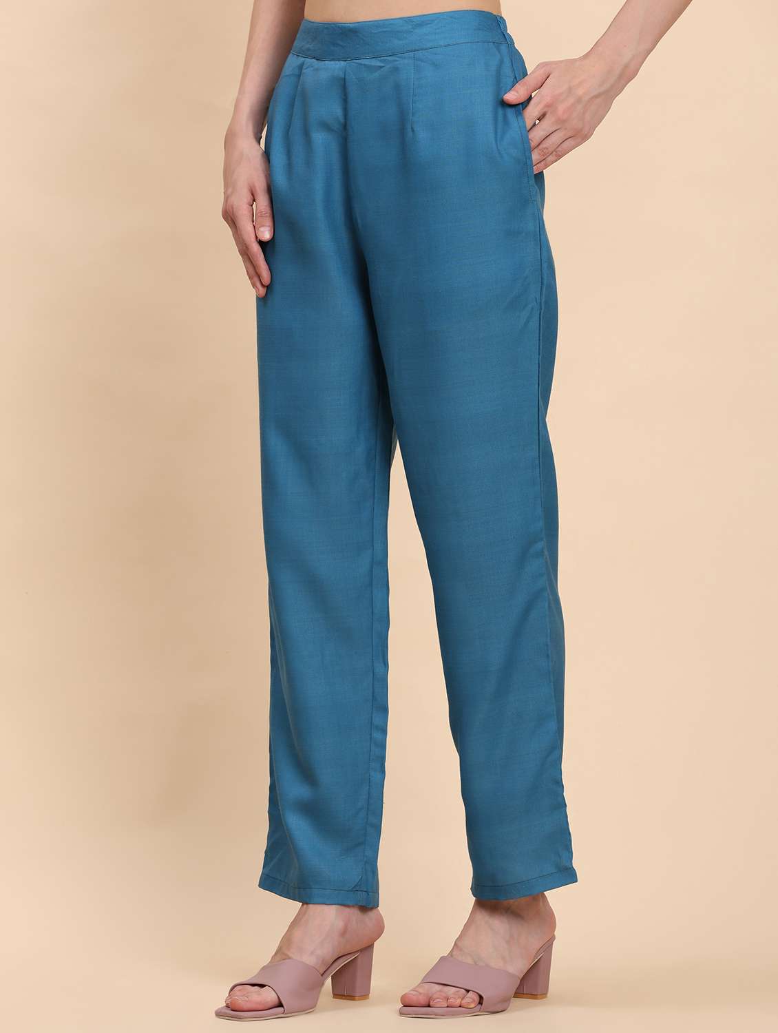 Women Floral Printed Shirt And Trouser Co Ord Set