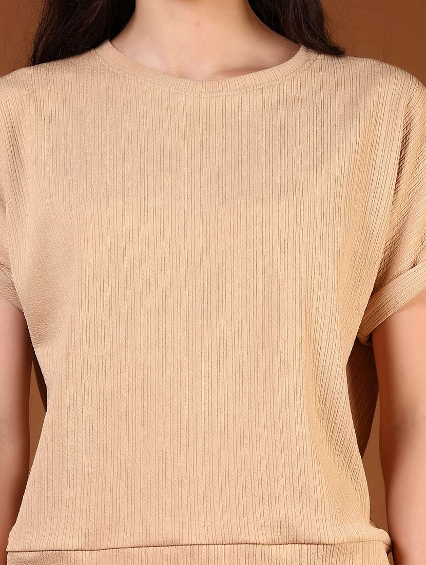 women solid t-shirt and trouer co-ord set - 21864396 -  Standard Image - 4