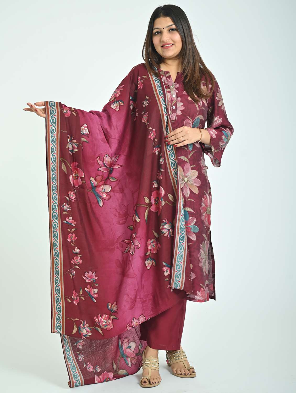 women three quarter sleeve kurta pant with dupatta set