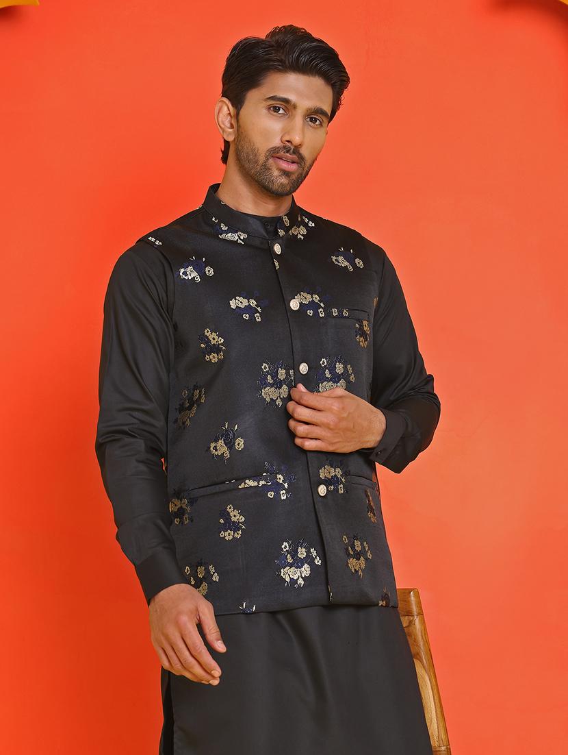 men mandarin neck kurta pyjama with jacket ethnic wear set - 21866023 - Standard Image - 4