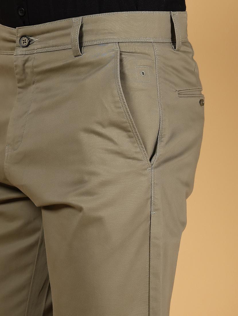 men solid md rise flat front casual chinos - 21872424 - Standard Image - 4