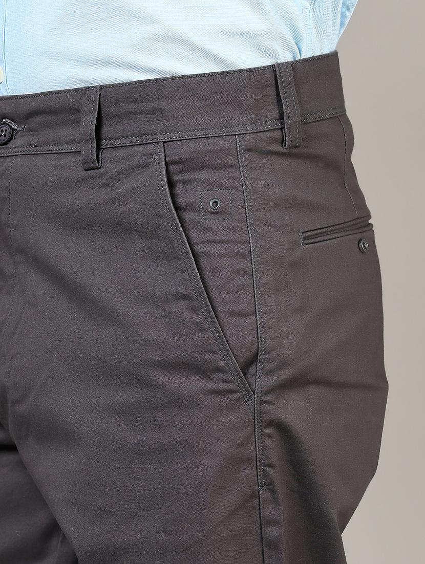 men solid md rise casual chinos - 21872494 - Standard Image - 4