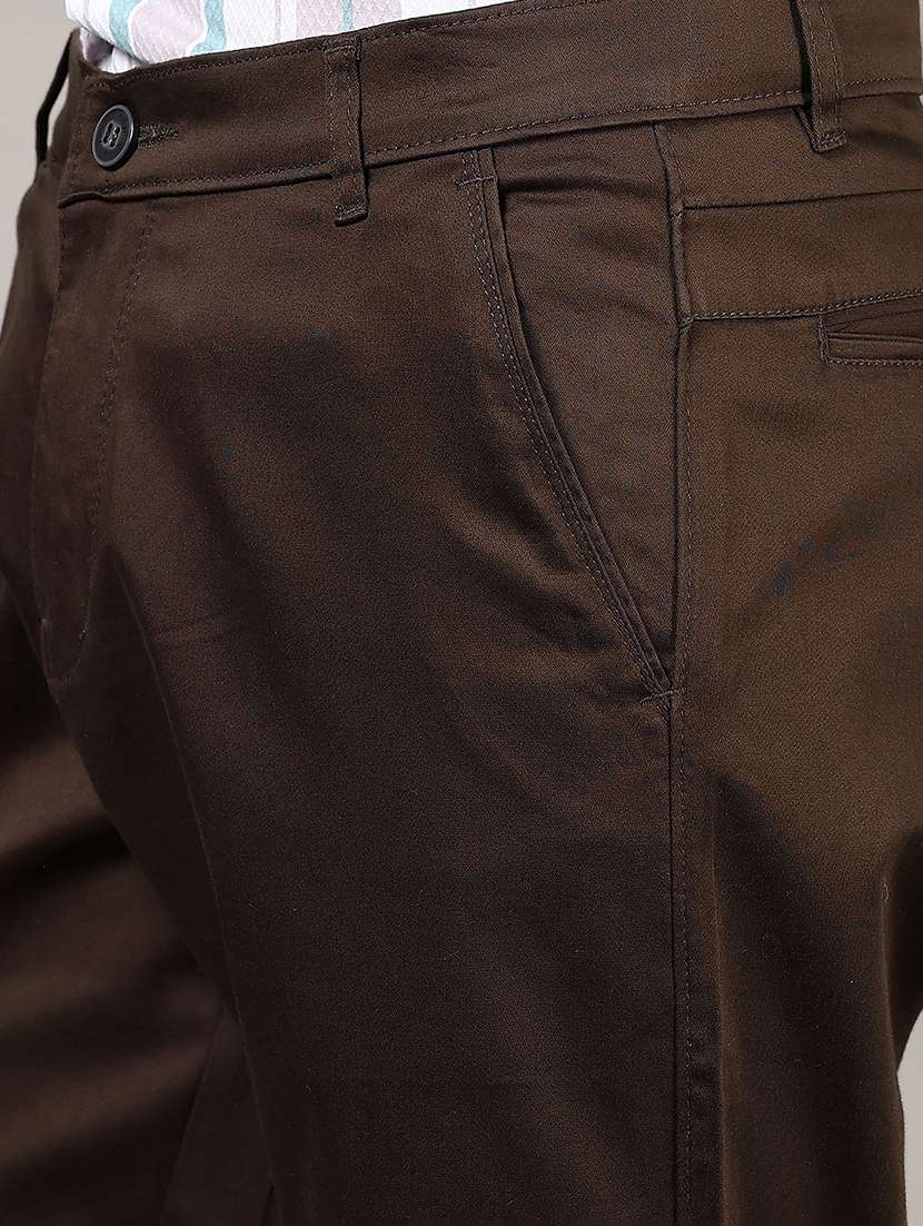 men solid md rise flat front casual chinos  - 21872654 -  Standard Image - 4